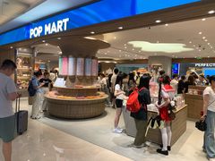 -泡泡玛特POPMART(国金街店)