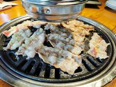 精品牛五花-唯成•韩国炭火烤肉 유성고기