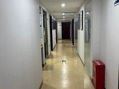 -瑞尔齿科(东方广场诊所)
