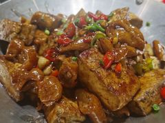 -黄泥岗·地道湖北菜(奥特莱斯店)