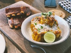 -ROAST coffee & eatery