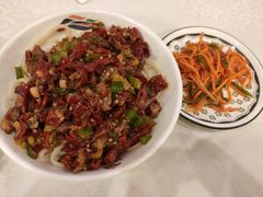 辣皮子肉拌面-巴依老爷新疆美食(工体旗舰店)