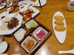 -乐忻皇朝(上海中心大厦店)