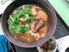 半筋半肉牛肉面-喜悦西餐厅(同丰店)