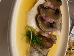 -港丽餐厅(高德置地店)