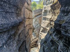 -梭布垭石林景区