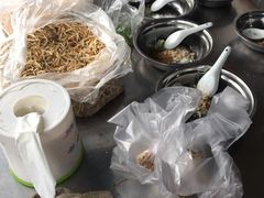 -荣巷小馄饨(荣巷店)
