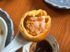 蟹黄虾滑生煎-鑫震源·苏式大虾生煎(山塘街店)