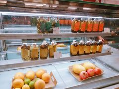 -奈雪的茶(湖滨银泰in77C区PRO店)