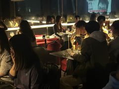 -Mx.cocktail bar