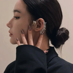 -Pink You美甲洗眉纹绣定制中心