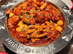 招牌肉蟹煲-胖哥俩肉蟹煲(济南世茂国际广场店)