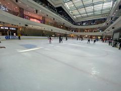 -冠军冰场CHAMPION RINK(百年港湾奥特莱斯店)