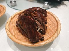黄泥烧鸽子-燕郊烧鸽子(酷车小镇店)