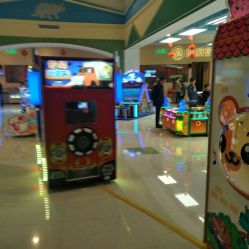 -莫莉幻想儿童乐园(郑州丹尼斯三天地店)