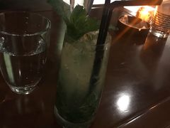 -Whisper Bar 
