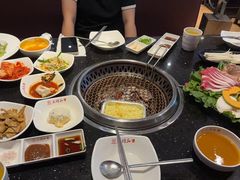 -木槿花韩式炭烤·熟成肉工坊(孙文东路店)