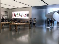 -Apple零售店(新街口店)