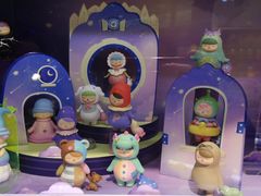 -泡泡玛特POPMART(国贸三期店)