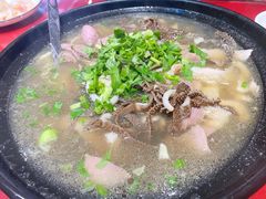 -谢老五跷脚牛肉·非遗传承店