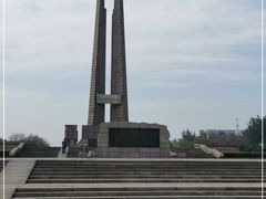 -唐山抗震纪念碑广场