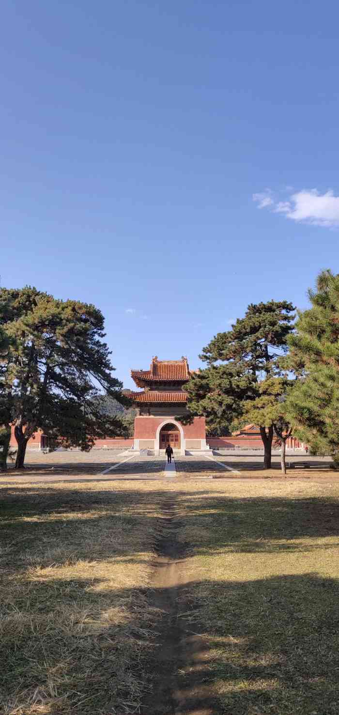 清东陵"位于河北省遵化市昌瑞山南麓,建有帝,后-大众点评移动版