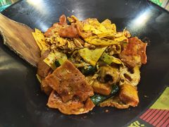 -拿渡麻辣香锅(银泰创意城店)