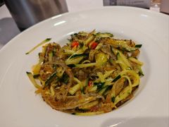 -客家大院·非遗赣南客家菜(郁孤台店)