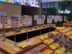 -雨露空间(嘉善万联城店)