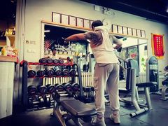 -享受健身·美体塑形馆