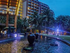 -三亚湾海居铂尔曼度假酒店