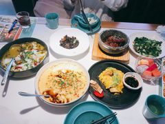 -荷塘秋月·本帮江浙菜(国权路店)