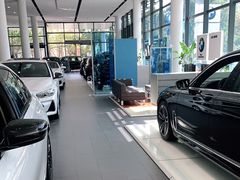 -上德宝骏宝马5S店