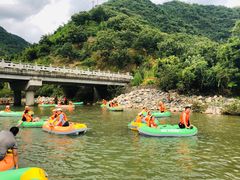 -雅鲁激流探险漂流