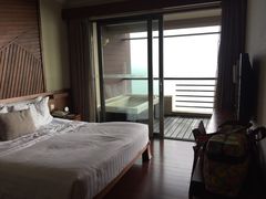 -三亚湾海居铂尔曼度假酒店