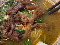 -金杨拉面王小吃面馆·牛三宝面·红烧牛肉粉