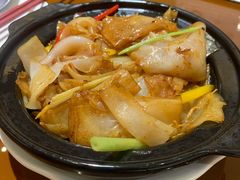 -广州中心皇冠假日酒店·百粤楼