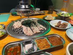 -唯成•韩国炭火烤肉 유성고기