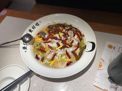 -江渔儿酸菜鱼·拔草餐厅(虎门君乐汇店)