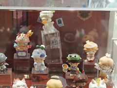 -泡泡玛特POPMART(世豪广场店)
