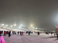 -鳌山滑雪度假区