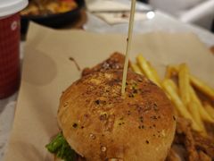 -必胜客(燕郊永旺店PHDI店)