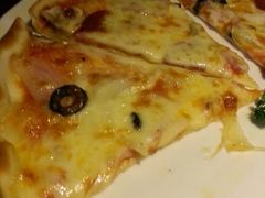 至尊，好薄的底呀-JINNS锦时 steak&pizza(浸信会礼拜堂旧址店)