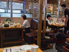 大堂-唯成•韩国炭火烤肉 유성고기