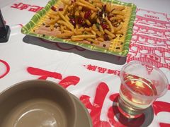 -肥肥虾庄·金牌油焖大虾(杨园滨江时代walk店)
