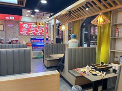 大堂-集草轩·重庆麻辣烤鱼(西湖道店)