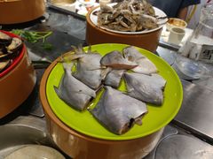 鲳鱼-川锅·火锅·烤肉自助餐厅
