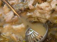 -严记小天府酸菜鱼(西四路店)