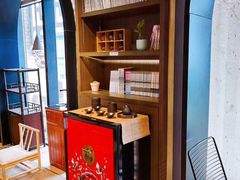 -光海书局(南京东路第一百货店)