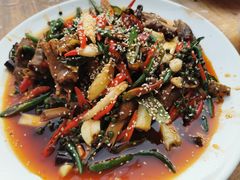 鲜椒耙鸡脚-江湖黑大兔(杨家坪店)